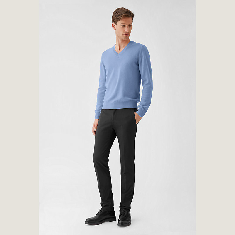Inverted cashmere V-neck sweater