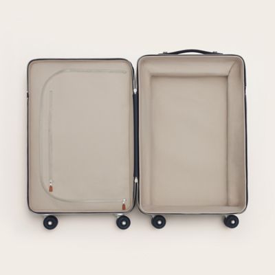 Using and caring tips for your Hermès suitcase