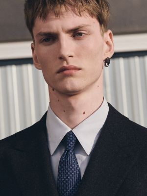 エルメスの公式オンラインストア | Hermès - エルメス-公式サイト