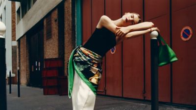 カレジェアン 《シュヴァル・マスク》 | Hermès - エルメス-公式サイト