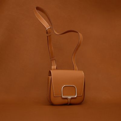 HERMES エルメス カードケース プティ・シェヴォー オリゾンタル ヴェールルソー/グリスパール (グリ