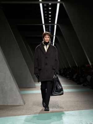 エルメスの公式オンラインストア | Hermès - エルメス-公式サイト