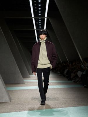 クリーニング済♡HERMES ノースリーブ イエロー サイズ38 クリーニング済♡HERMES ノースリーブ イエロー サイズ38 トップス