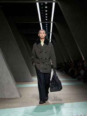 エルメスの公式オンラインストア | Hermès - エルメス-公式サイト