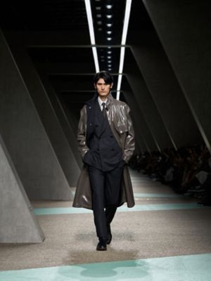 エルメスの公式オンラインストア | Hermès - エルメス-公式サイト