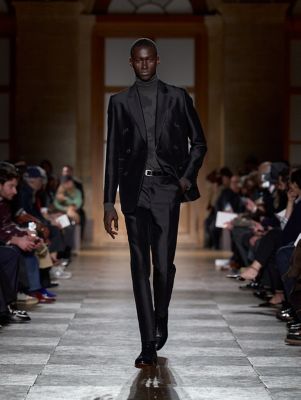 エルメスの公式オンラインストア | Hermès - エルメス-公式サイト