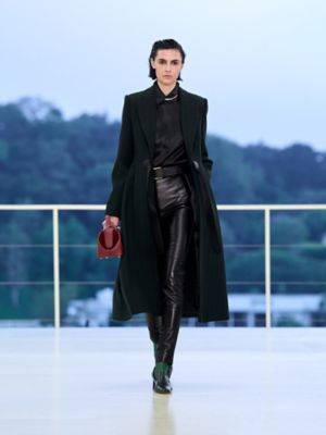 エルメスの公式オンラインストア | Hermès - エルメス-公式サイト