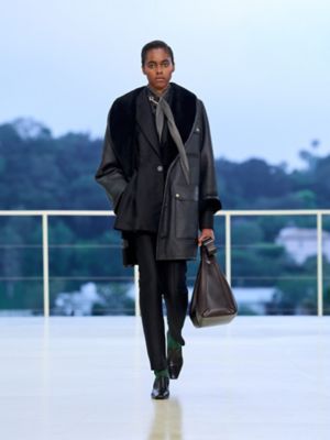 エルメスの公式オンラインストア | Hermès - エルメス-公式サイト