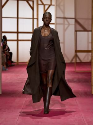 2025年春夏レディスコレクション ショー | Hermès - エルメス