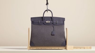 HERMÈS Haut à Courroies 40 HAC Cargo handbag in Navy Swift leather