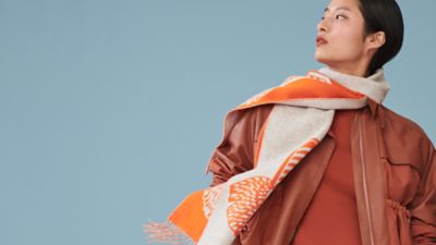 chale 140 cachemire et soie HERMES ”op'h” multicolore