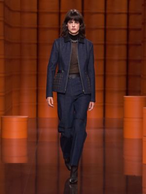 21年秋冬レディスコレクション ショー Hermes エルメス 公式サイト