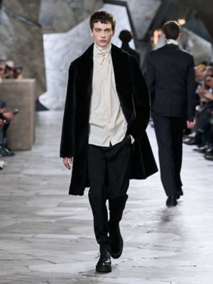 Men's winter 2023 runway show