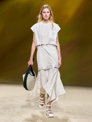 Women's spring-summer 2023 runway show | Hermès Canada