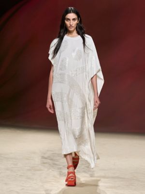 Women's spring-summer 2023 runway show | Hermès USA