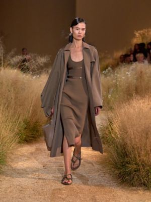 Women's Spring-Summer 2024 runway show | Hermès USA