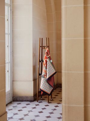 インテリアとしてのオブジェ | Hermès - エルメス-公式サイト