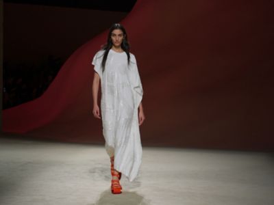 *個性とラグジュアリー* HERMES Artistic Figure スイムウェア Vogue's best looks from the Hermès and Alexander McQueen