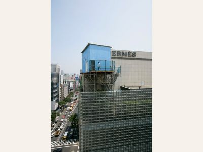 天上のシェリー 西野達展 エルメス Hermes Hermes エルメス 公式サイト