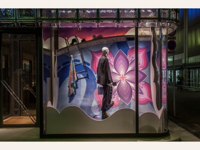 HERMES　インドの豪華絢爛な人物、風景