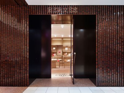 エルメス 伊勢丹新宿店 | Hermès - エルメス-公式サイト