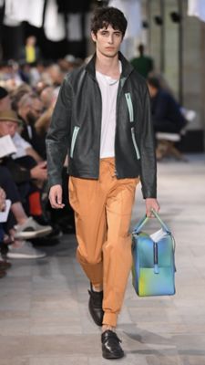 Men fashion show spring-summer, Hermes