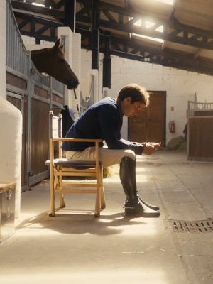 乗り手にぴったりの鞍 | エルメス - Hermes | Hermès - エルメス-公式