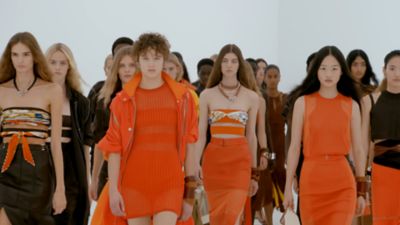 記事全文: The official Hermes online store | Hermès USA