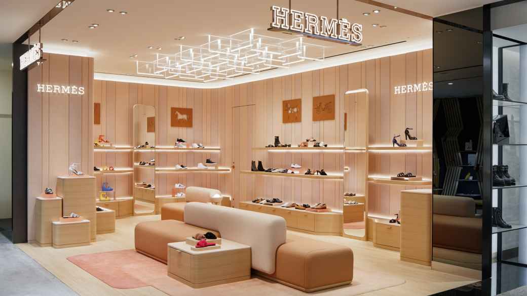 Hermès Shoe Store at Hankyu Umeda Department Store | Hermès USA