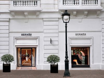 Hermes boutique near me best sale