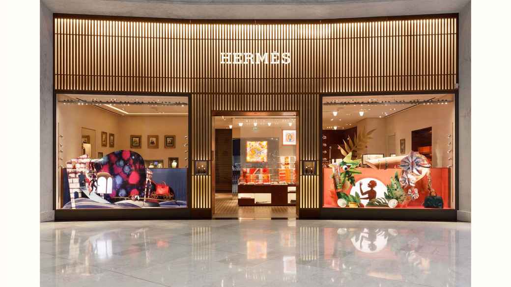 Hermès Paris Roissy CDG Airport Terminal 2E Gate K | Hermès USA