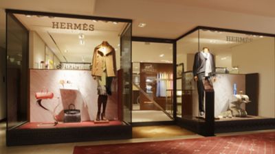 Here Comes Hermès • Aventura Mall