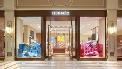hermes retail store