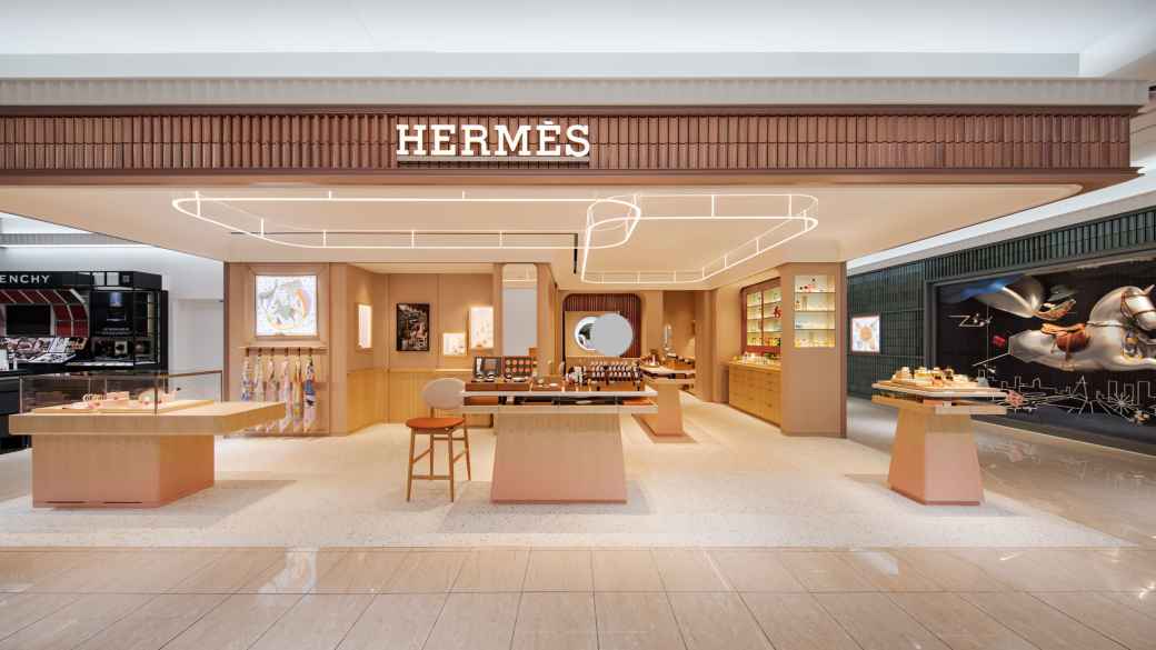エルメス ジェイアール名古屋タカシマヤ店 | Hermès - エルメス-公式サイト
