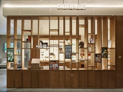 hermes local store