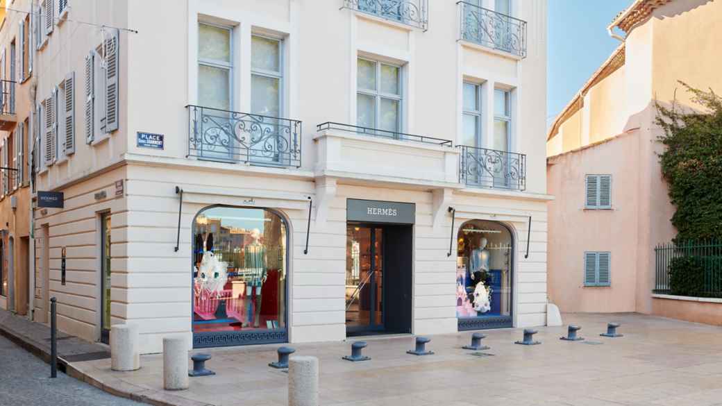 Hermes boutique and Musee de l'Annonciade Saint Tropez Provence Cote-d'Azur  France Stock Photo - Alamy