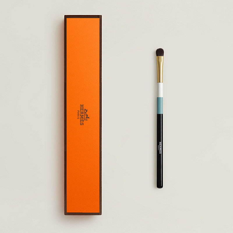 アイシャドウブラシ ロンブルール | Hermès - エルメス-公式サイト 