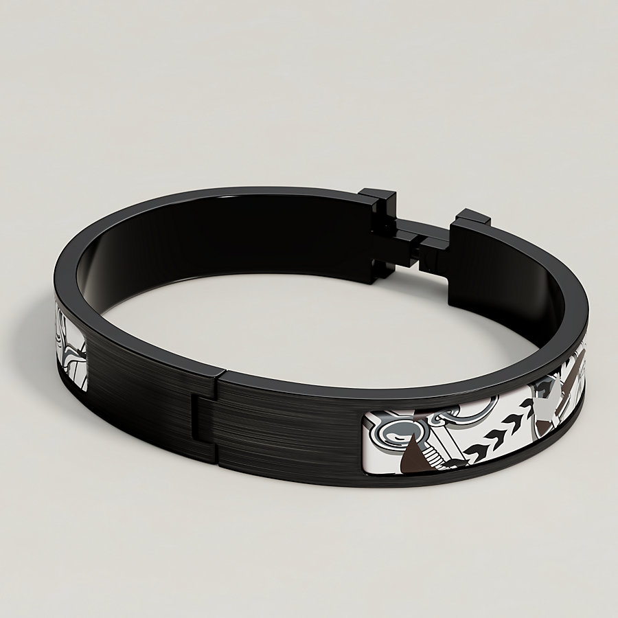 美品 HERMES エナメルブレスレット《クリックHH》（エルメス バングル 
