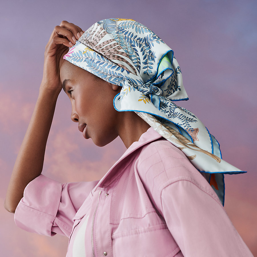 美品 入手困難 エルメス HERMES カレ90 プリーツスカーフ『Tanzanie  