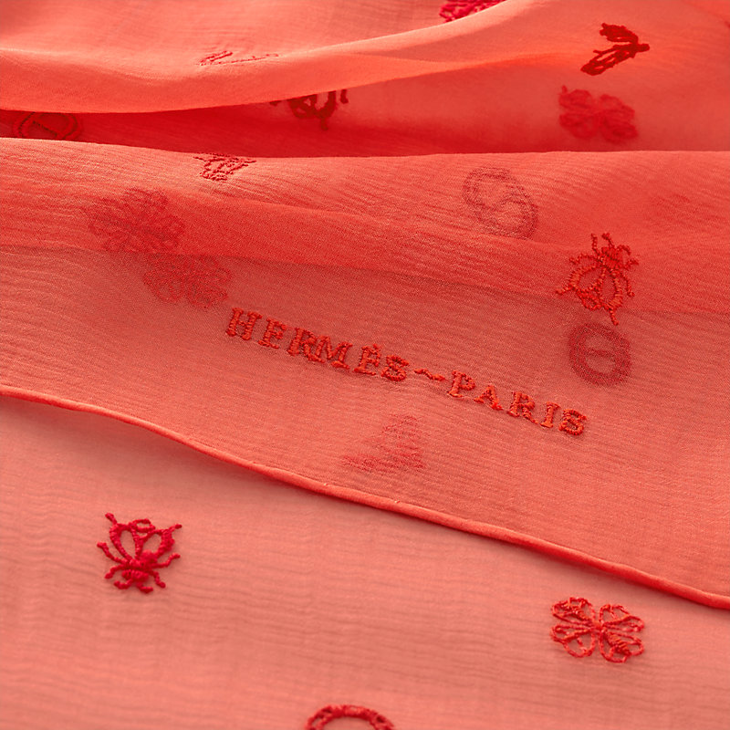 カレ 100 《マルチチャーム》 | Hermès - エルメス-公式サイト