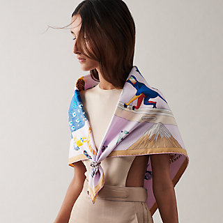 カレ 90 《エルメス・ストーリー》 | Hermès - エルメス-公式サイト 