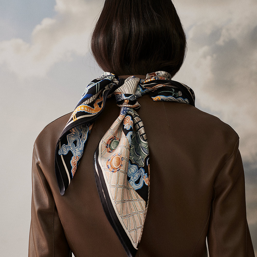カレ 90 《スーパー・シルク・クエスト》 | Hermès - エルメス-公式サイト