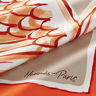 カレ 90 《ペガサスのように自由に》 | Hermès - エルメス-公式サイト