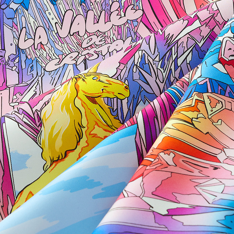 カレ 90 《ラ・ヴァレ・ドゥ・クリスタル》 | Hermès - エルメス-公式  