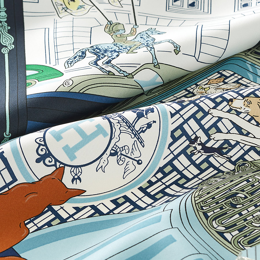 カレ 90 《24番地のミステリー》 | Hermès - エルメス-公式サイト