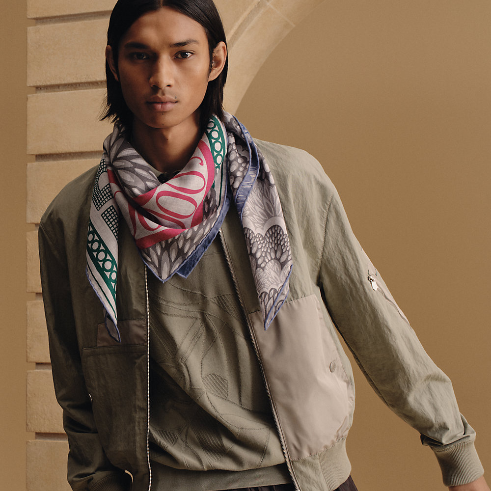 カレH 100 《ココリコー！》 | Hermès - エルメス-公式サイト 