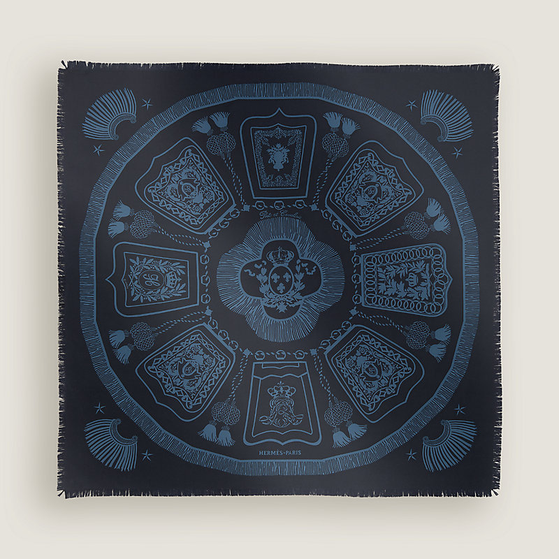 ☆　エルメス　Poste et Cavalerie 飾袋サーベル　☆カレシルク大判スカーフ エルメス カレ90 Poste et Cavalerie サーベル飾袋 ベージュ ゴールド