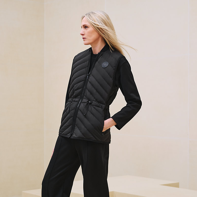 HERMES 色褪せ 2023AWキルティングロングジレ