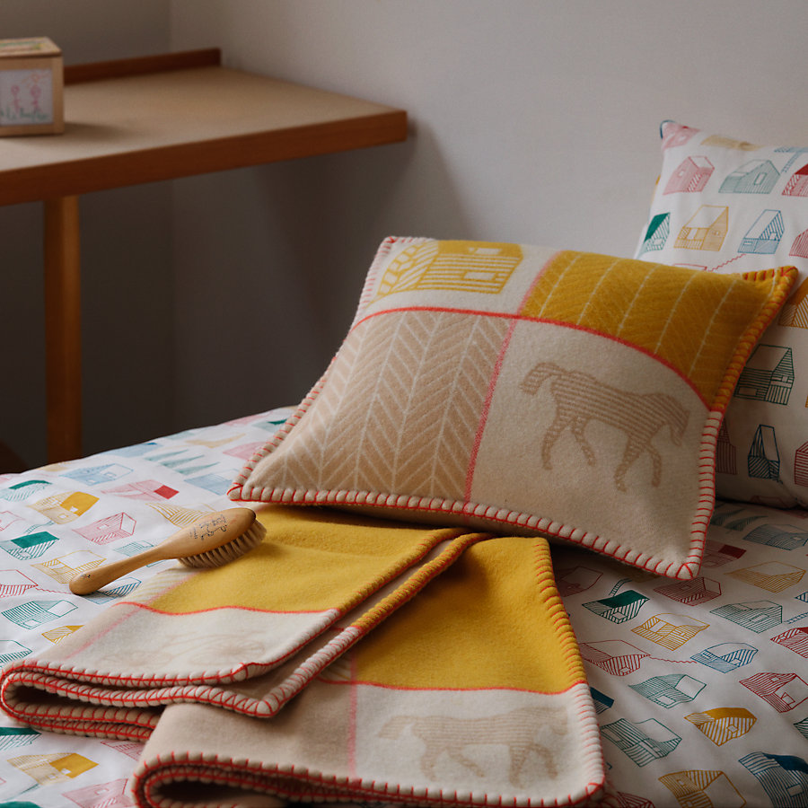 エルメス HERMES アヴァロン ヴィブラシオン クッション ウール  