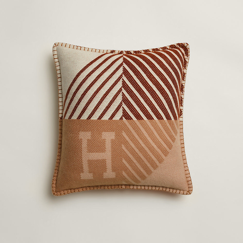 エルメス HERMES クッション アヴァロンIII PM ココ カモミール  